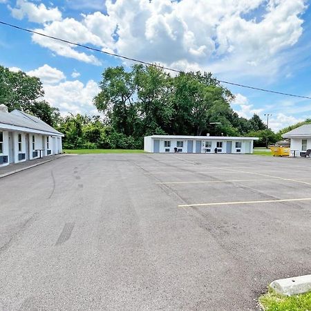 Value Inn Motel Sandusky Exteriör bild